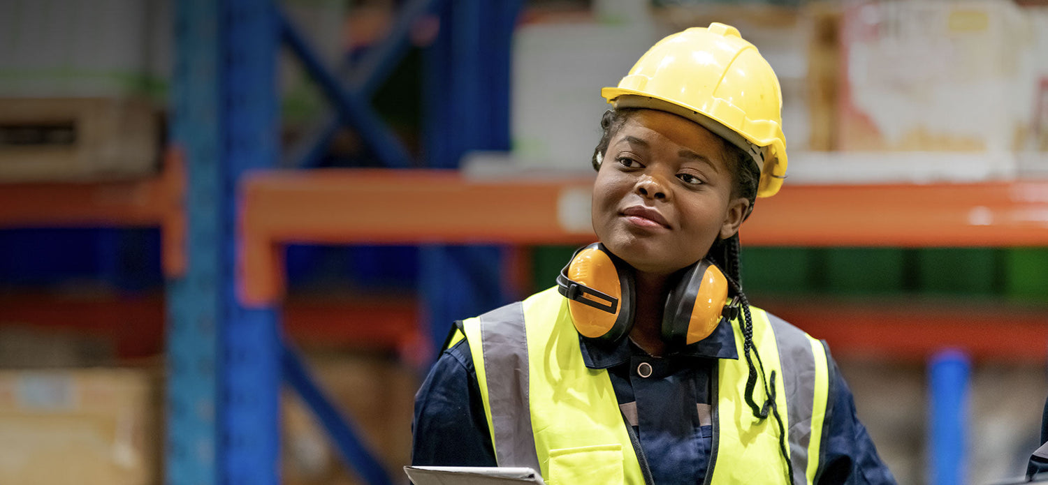 Do Warehouse Employees Need Hi-Vis Clothing?